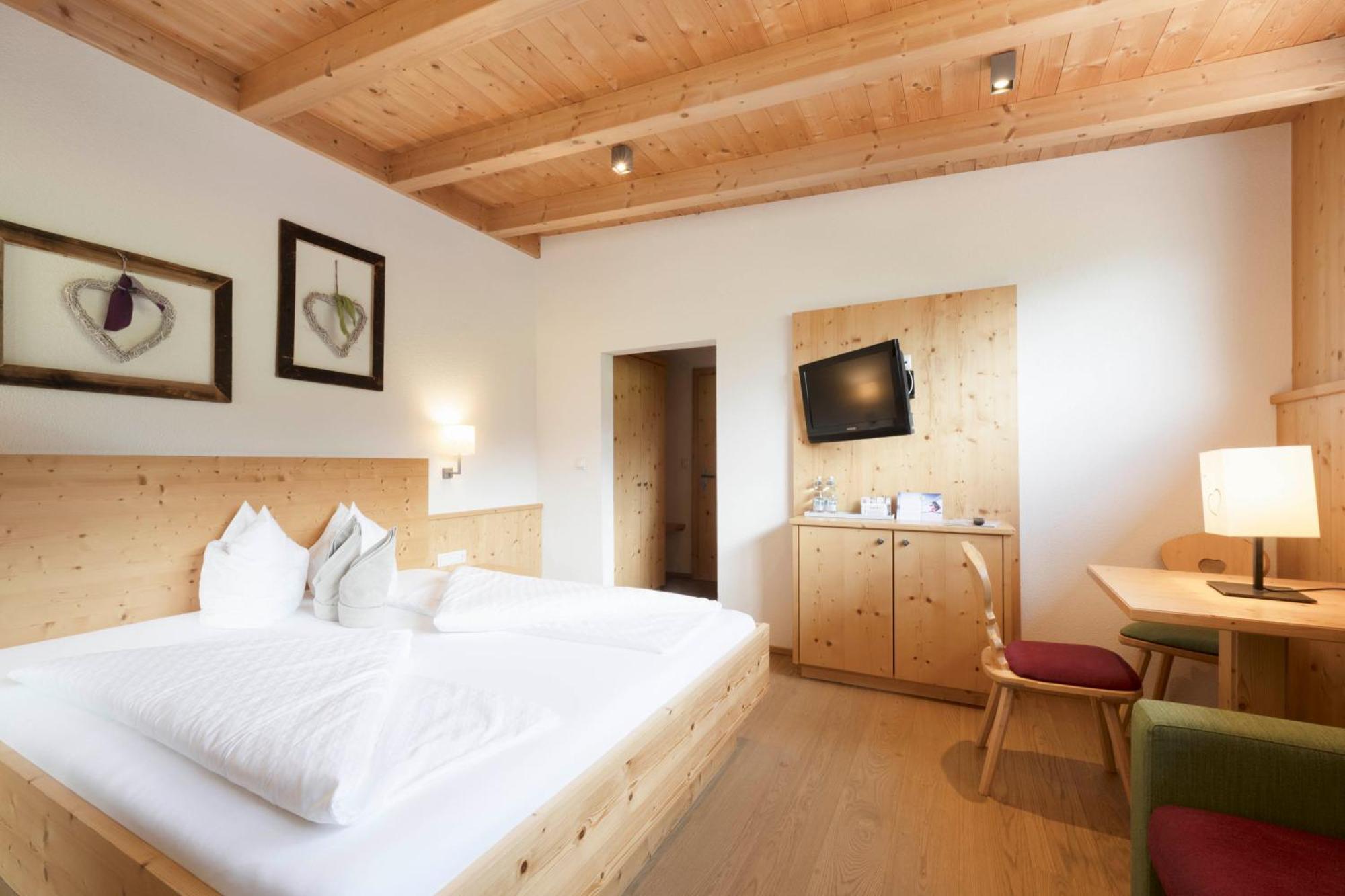Pure Panoramahotel Erika Superior Neustift im Stubaital Luaran gambar